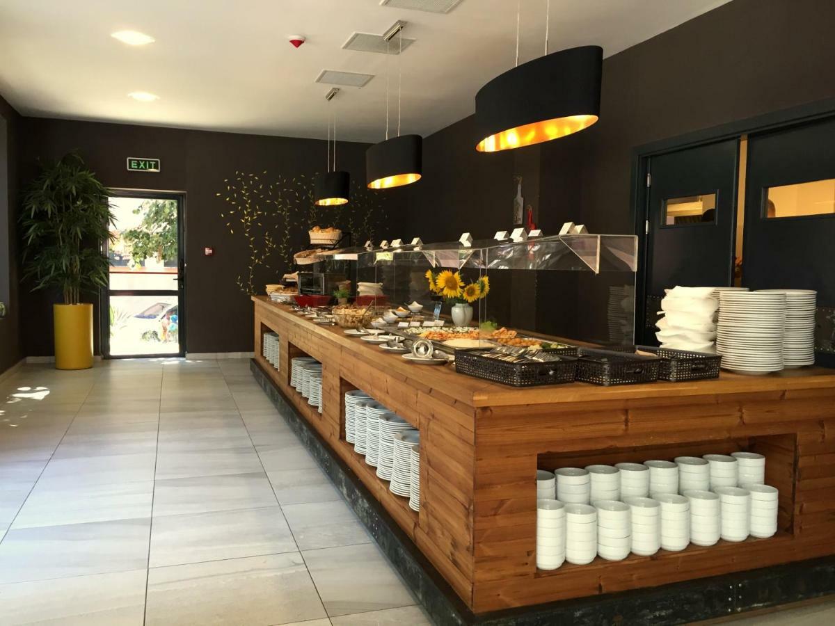 Hotel Gladiola Golden Sands Ngoại thất bức ảnh